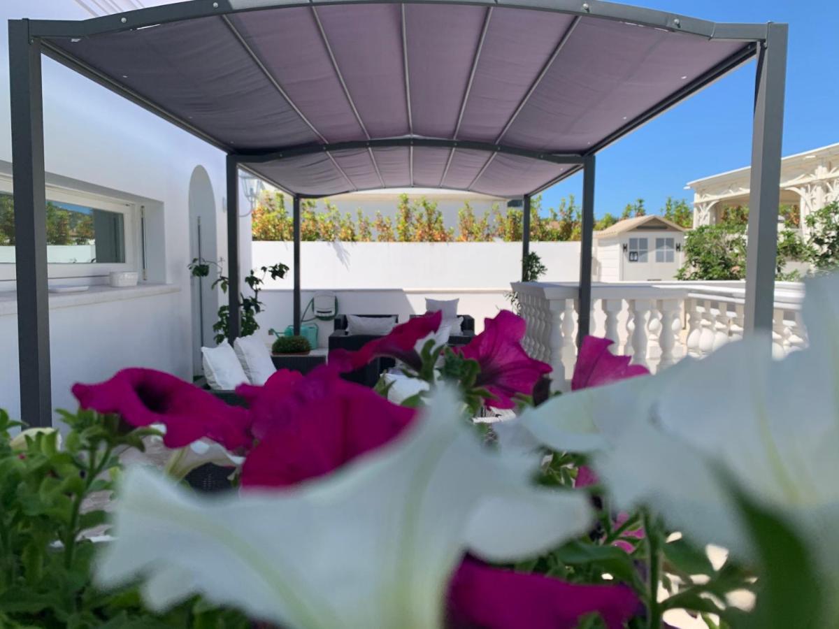 White House Luxury Hospitality Hotel Olbia Buitenkant foto